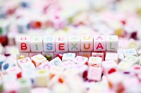 10 signálů, které mohou naznačovat, že jste bisexuál