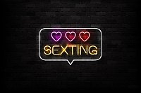 Sexting: Posílejte partnerovi vzrušující zprávy